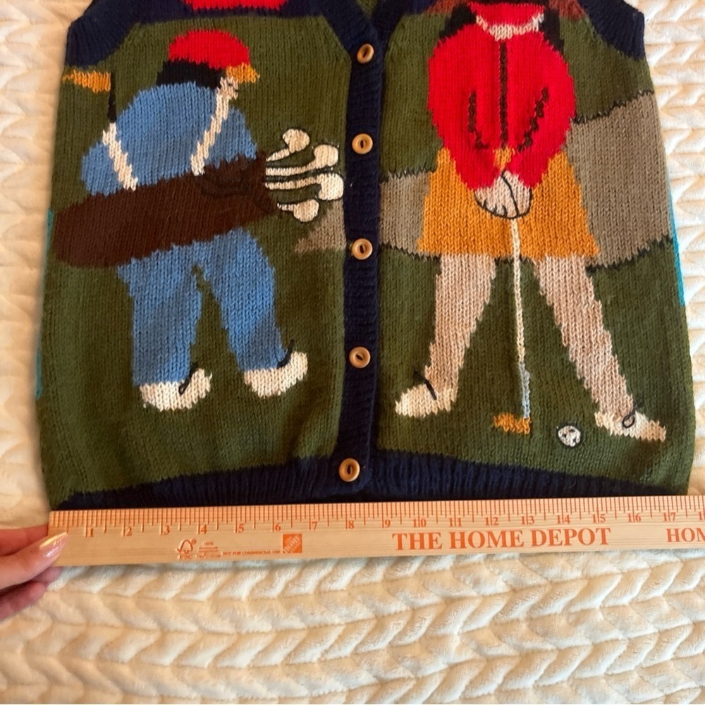 Alpacas Americana Golf Themed Knit Vest - Multicolor one size - Picture 11 of 11